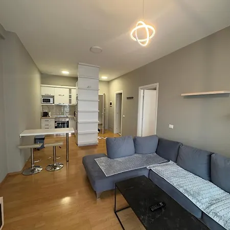 K&m Tirana